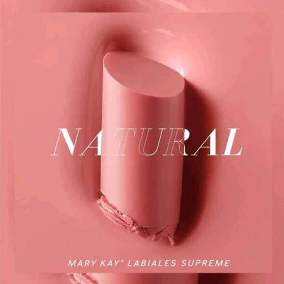 Mary Kay Hydrating Supreme Lipstick Natural. - Picture 2 of 2